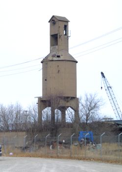 CNW Escanaba Coaling Tower